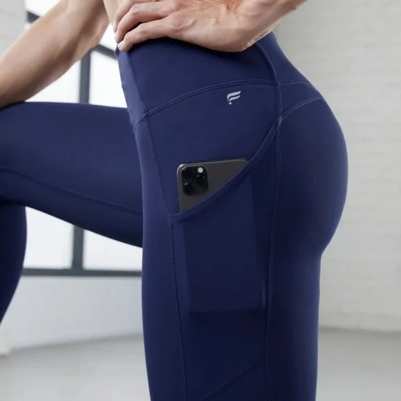 Fabletics Oasis PureLuxe High-Waisted Legging - Picture 4 of 7